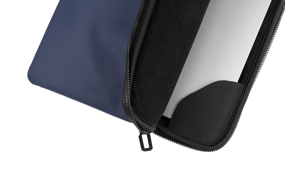 
                      
                        Tucano Gommo 13-14" Laptop Sleeve Blue
                      
                    